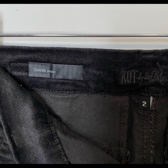 Kut From The Kloth Diana Black Velvet Skinny Pants LIKE NEW - Picture 7 of 8